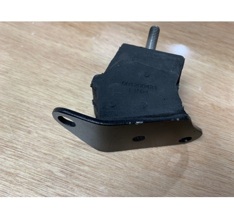 Support moteur coté gauche origine coté boite de vitesse (R5 Gt Turbo)