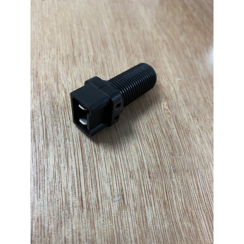 Contacteur de feux Stop (R5 Gt Turbo)