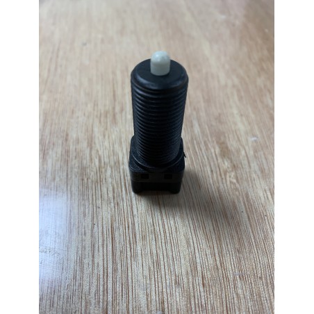 Contacteur de feux Stop (R5 Gt Turbo)