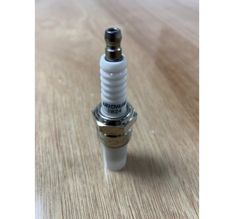Bougie Denso Iridium IW24 Equivalent N3G GT Turbo | GT Racing