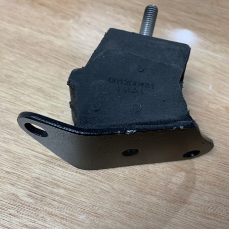 Support moteur cote gauche origine cote boite de vitesse (R5 Gt Turbo)